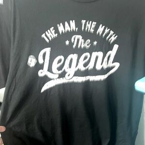 #130-NWOT (L) 42-44 Men’s T-shirt, short sleeve, never worn